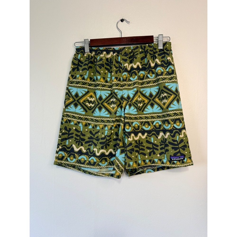 Patagonia Baggies Shorts Mens Small Green Geometric Tribal‎ Print 5 Inch Inseam